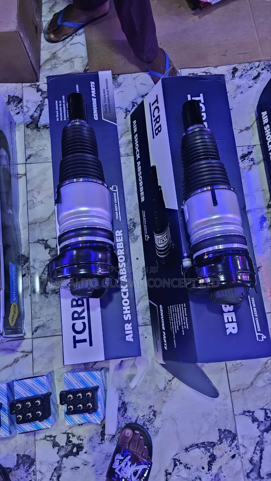 Front Shock Audi Q8