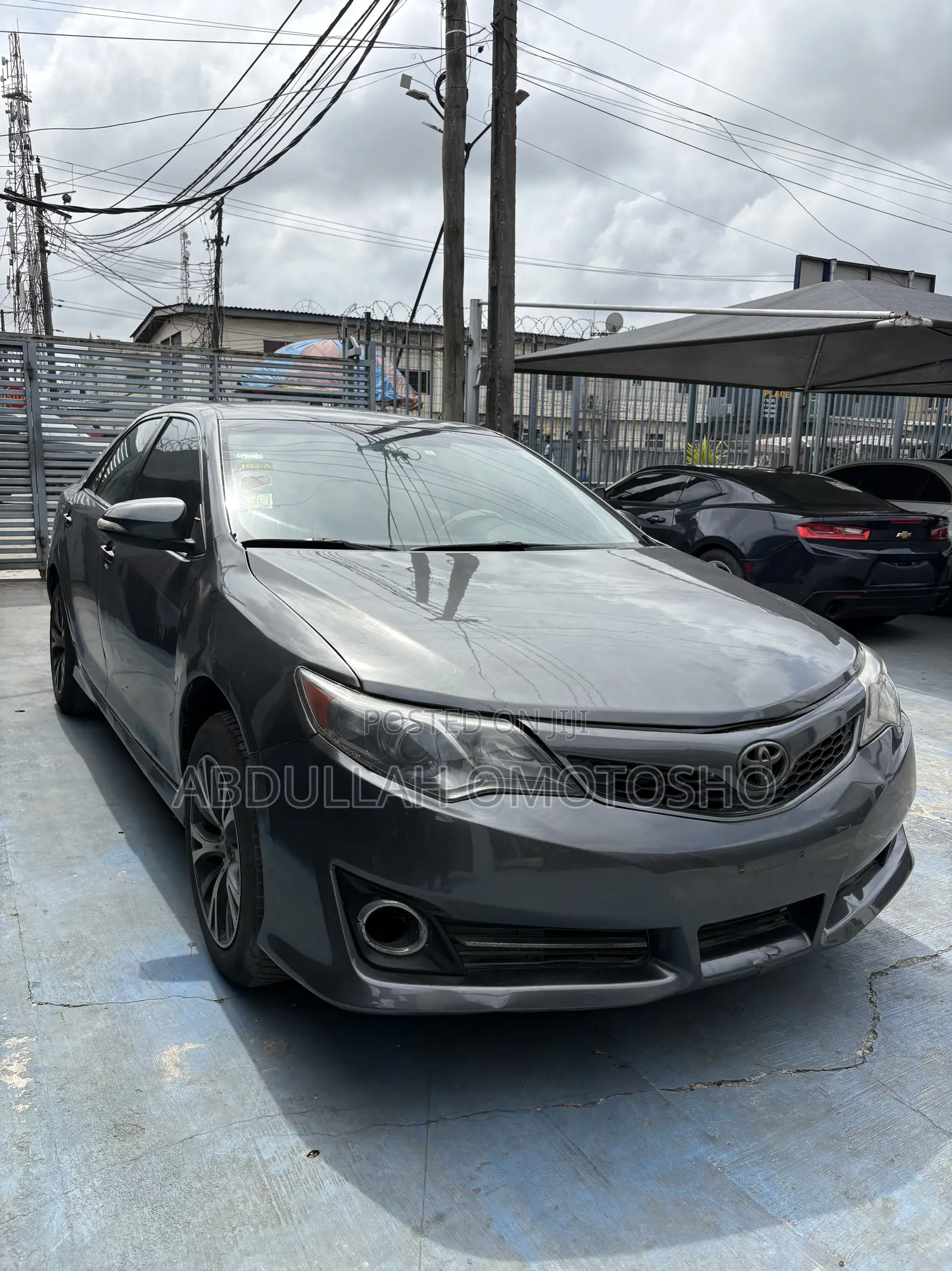 Toyota Camry SE 4dr Sedan (2.5L 4cyl 6A) 2014 Gray