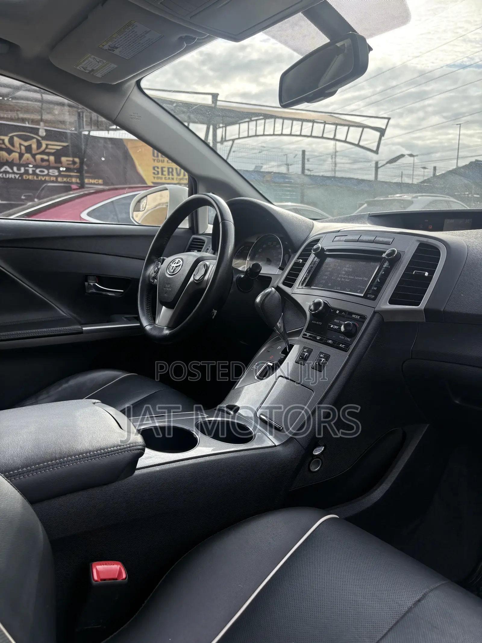 Toyota Venza Limited AWD V6 2013 White