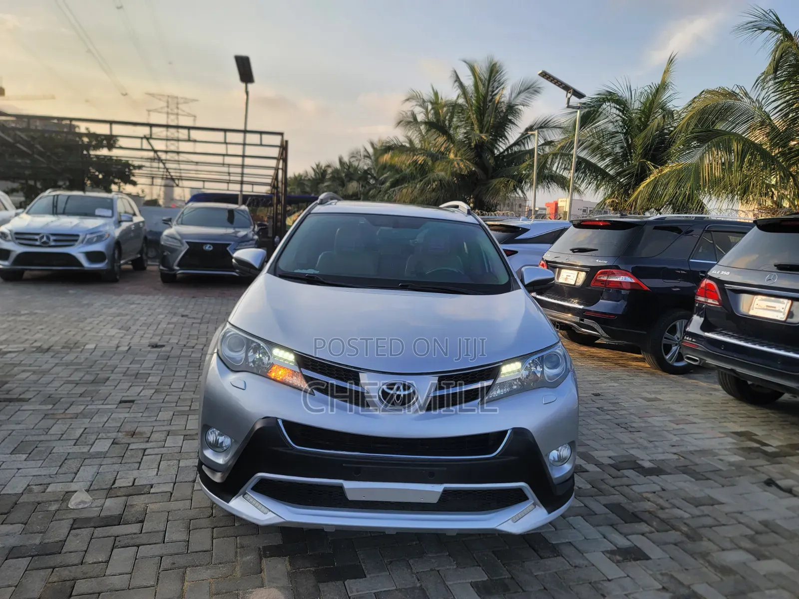 Toyota RAV4 2015 Silver