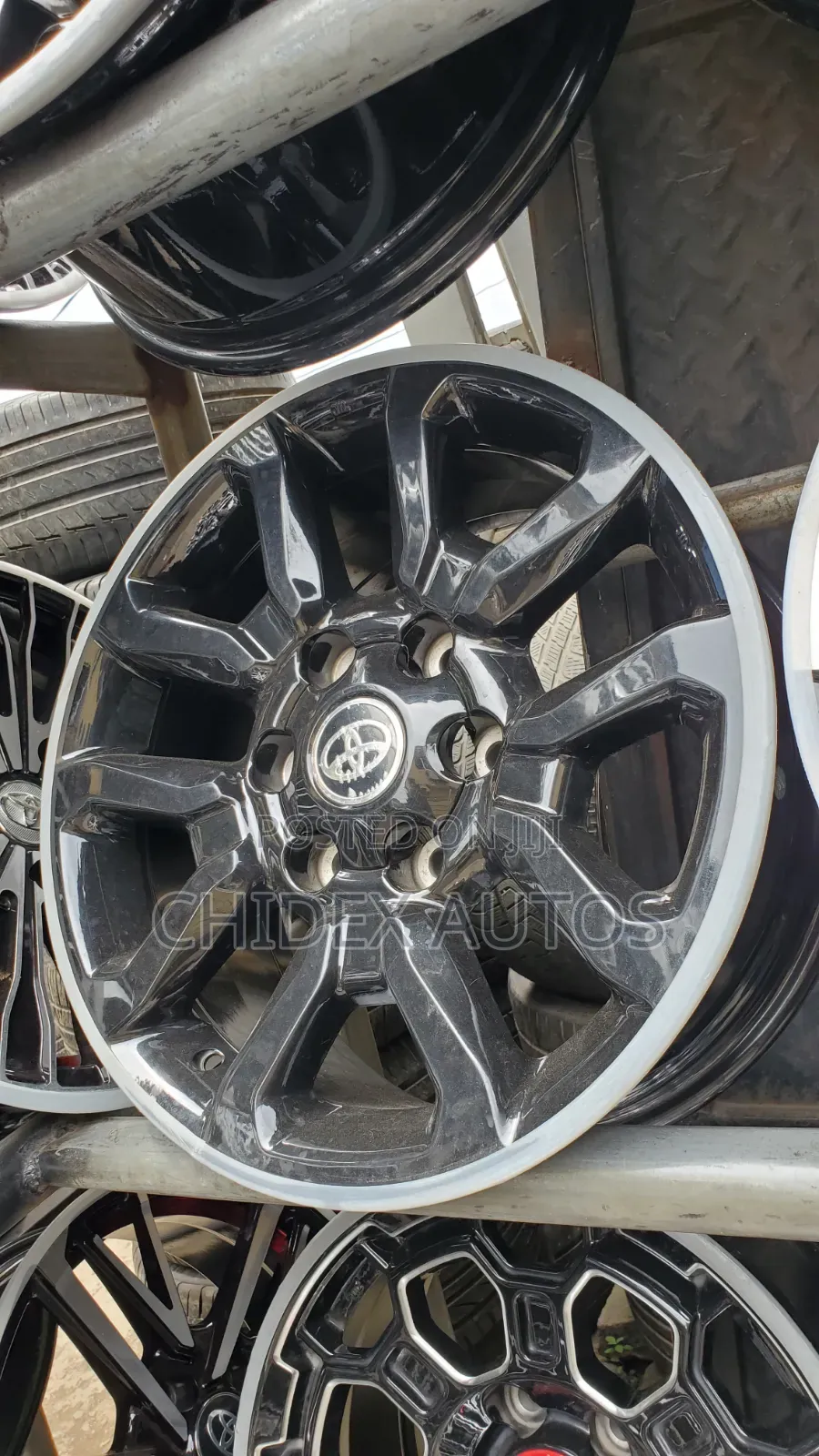 17 INCHES RIM 6 Hole*"