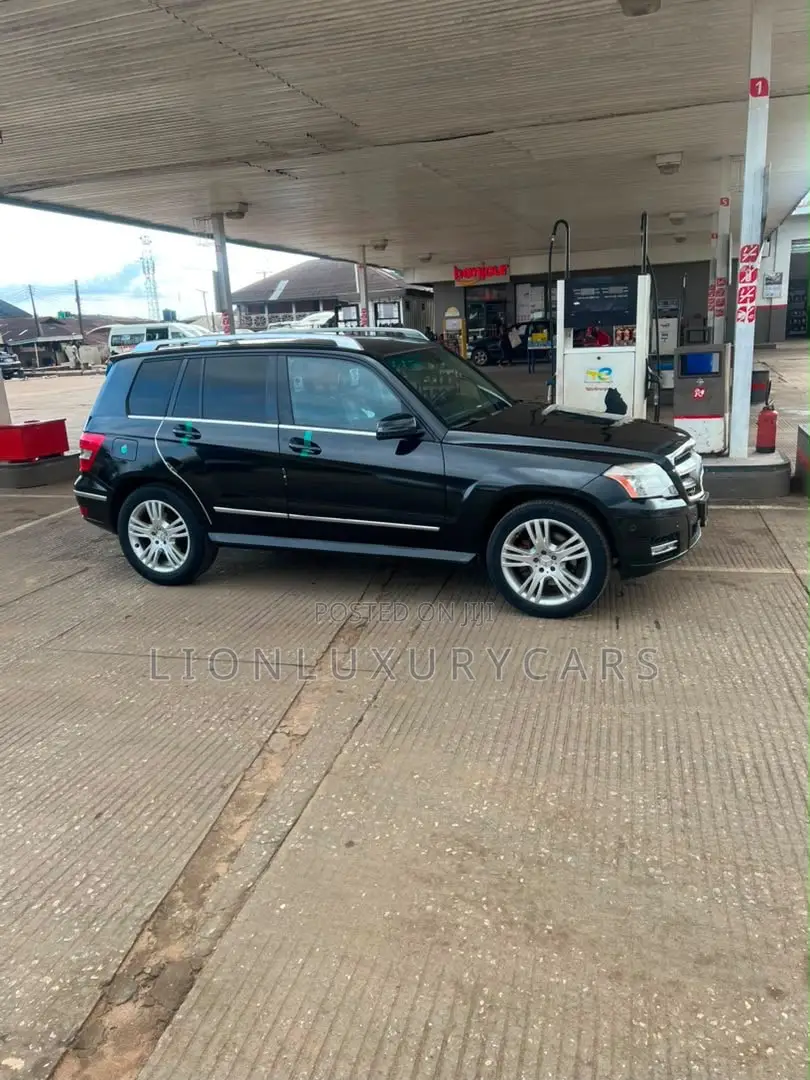 Mercedes-Benz GLK-Class 2011 Black