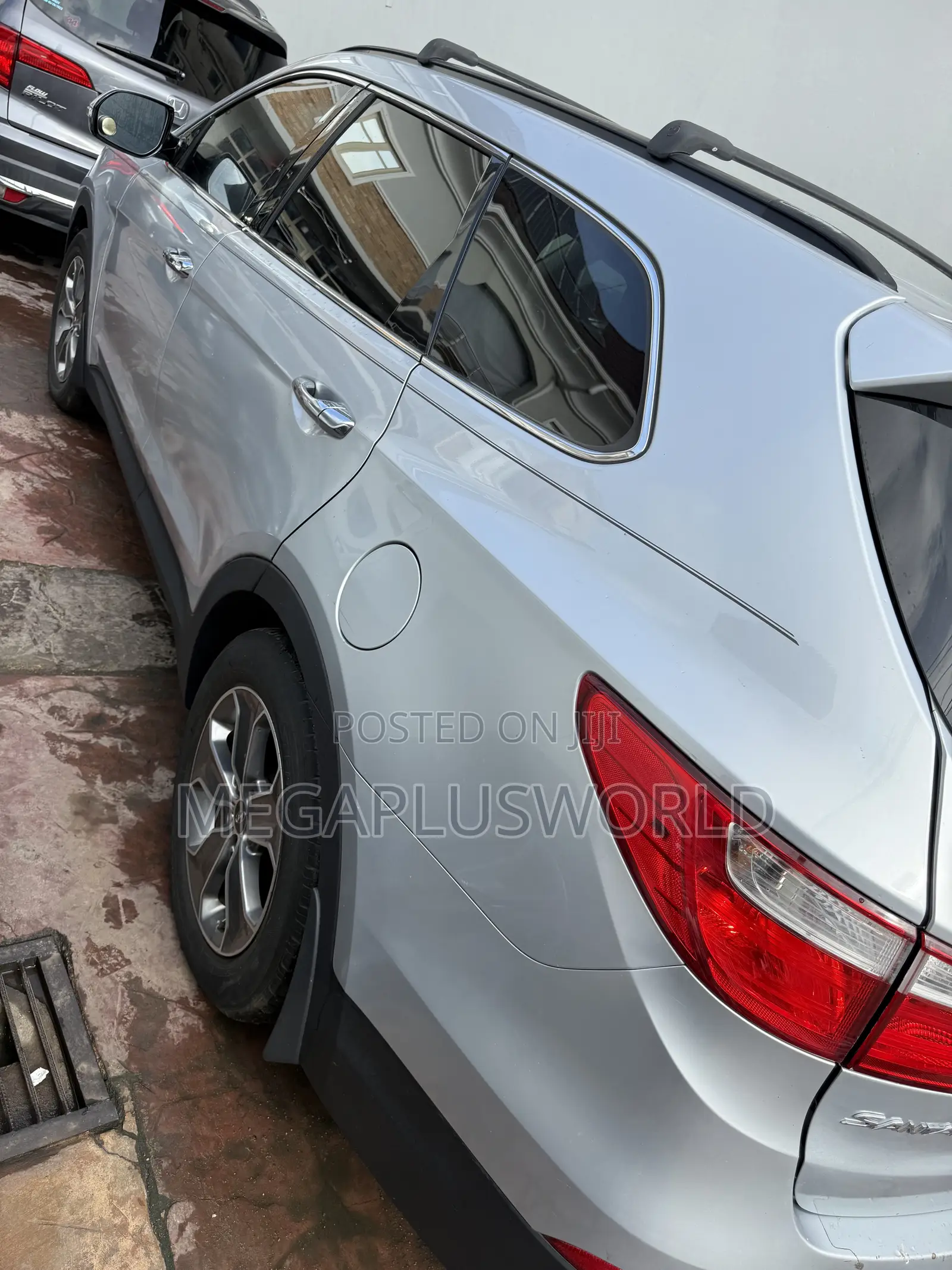Hyundai Santa Fe Limited 4dr SUV AWD w/Saddle Interior (3.3L 6cyl 6A)