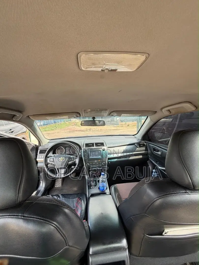 Toyota Camry 2016 Black