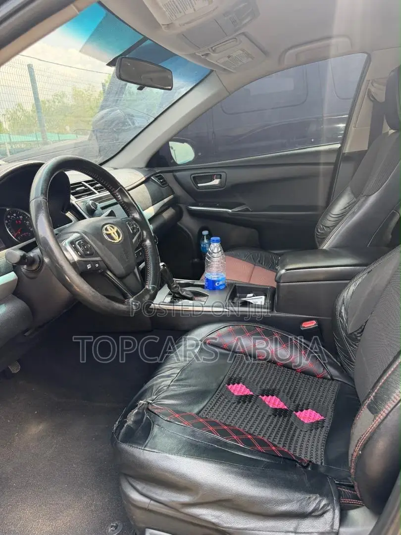Toyota Camry 2016 Black
