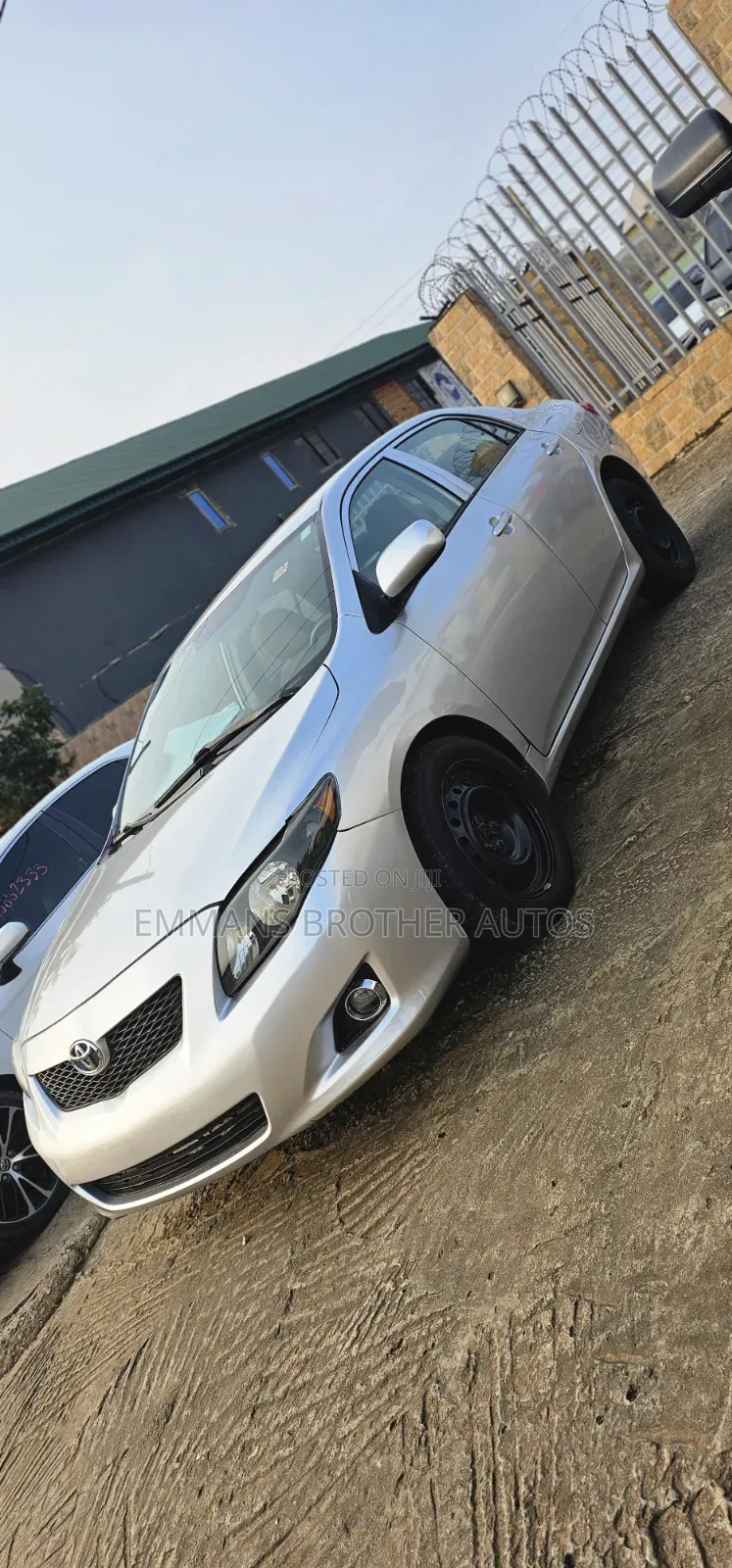 Toyota Corolla LE 4dr Sedan (1.8L 4 cyl 4A) 2009 Silver