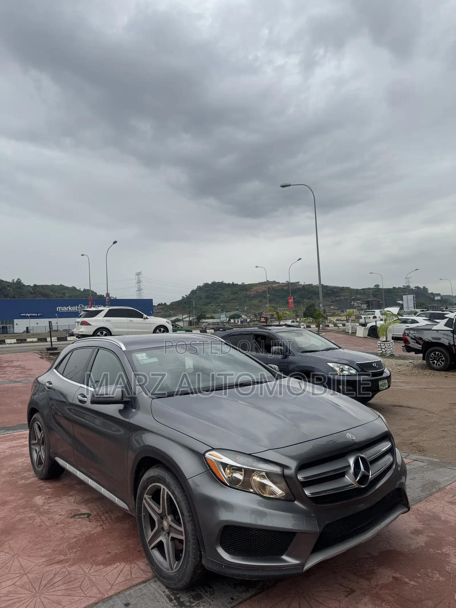 Mercedes-Benz GLA 250 2016 Gray