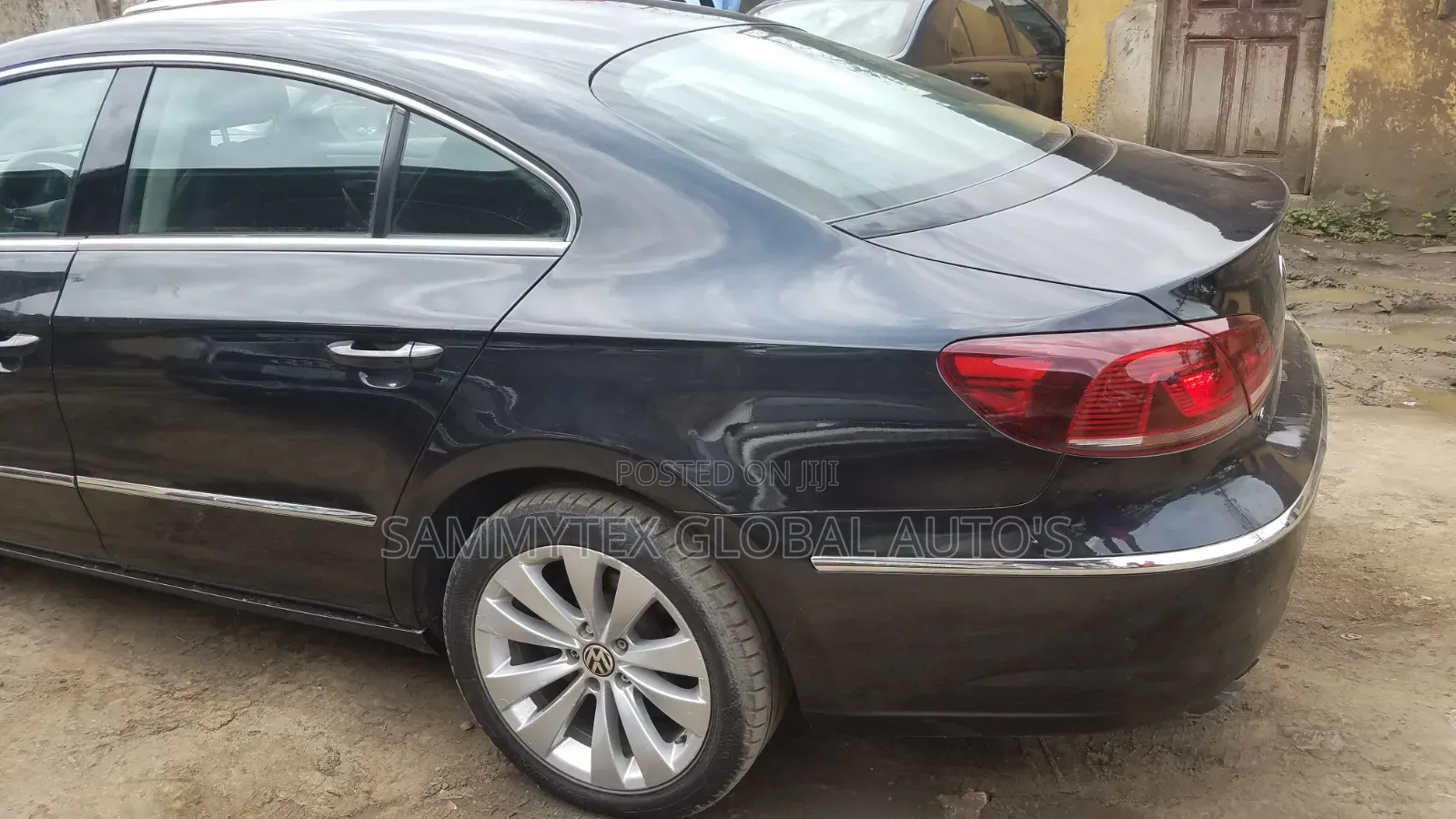 Volkswagen Passat 2014 Black