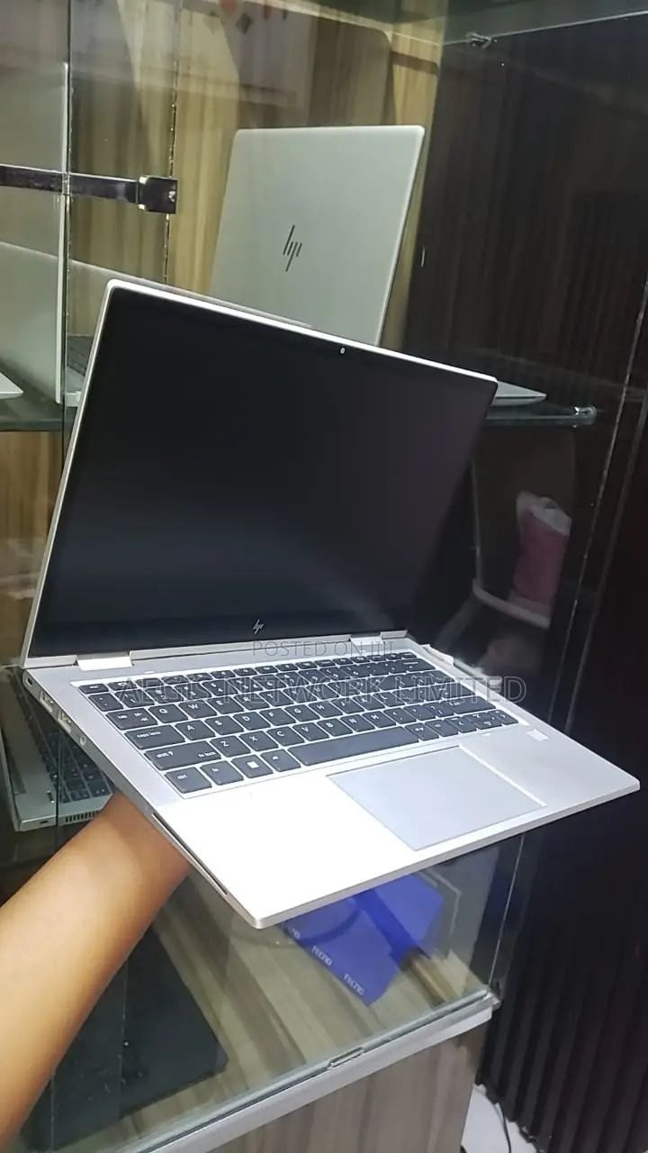 Laptop HP EliteBook 830 G8 32GB Intel Core i7 SSD 512GB