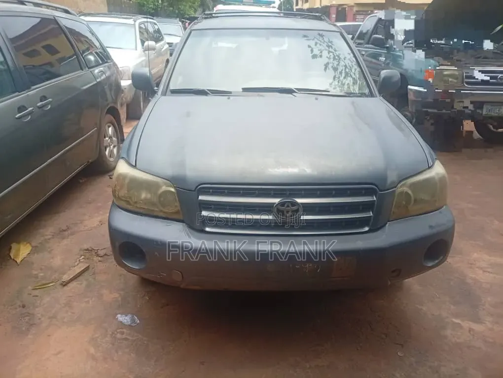 Toyota Highlander 2005 Gray