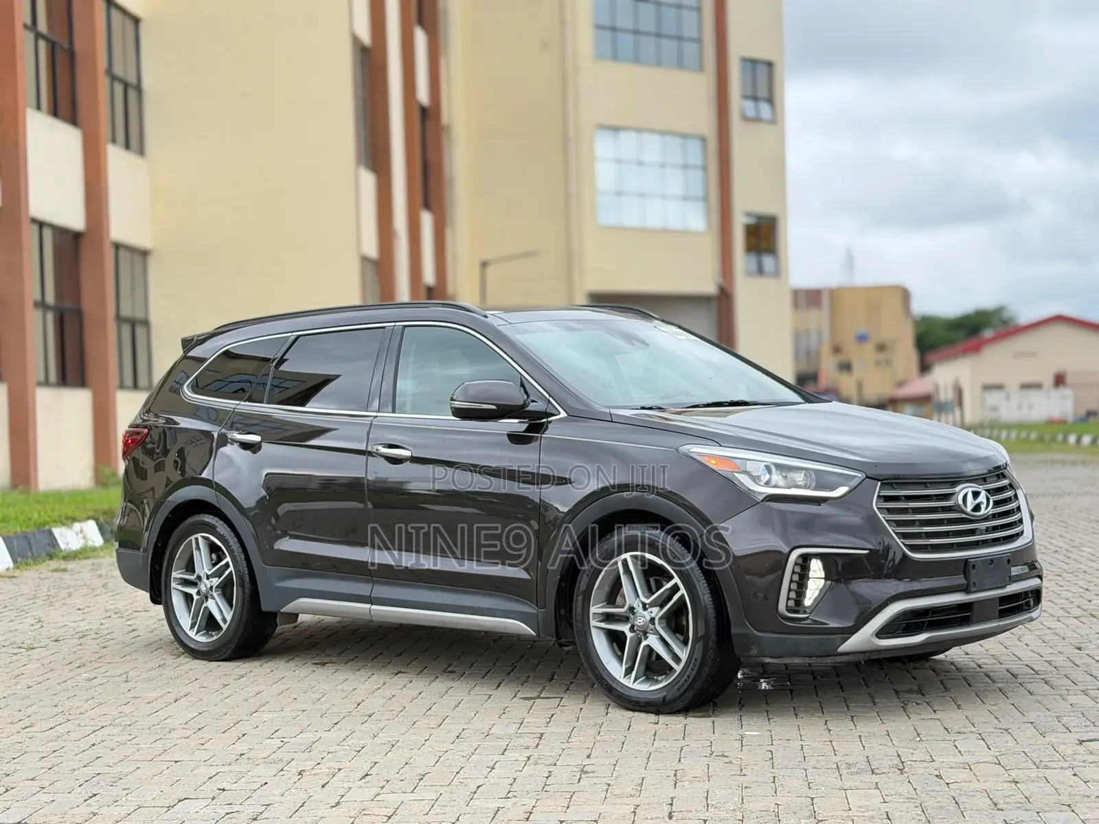 Hyundai Santa Fe Limited Ultimate AWD 2017 Brown