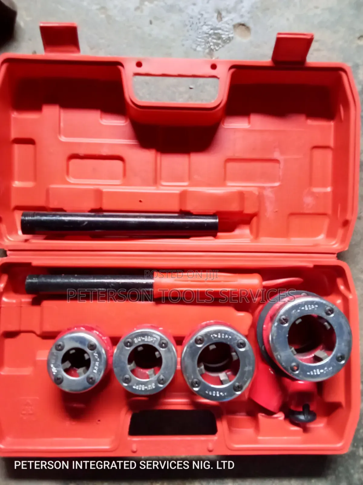 1/2"-1 1/4" Ratchet Die Stock