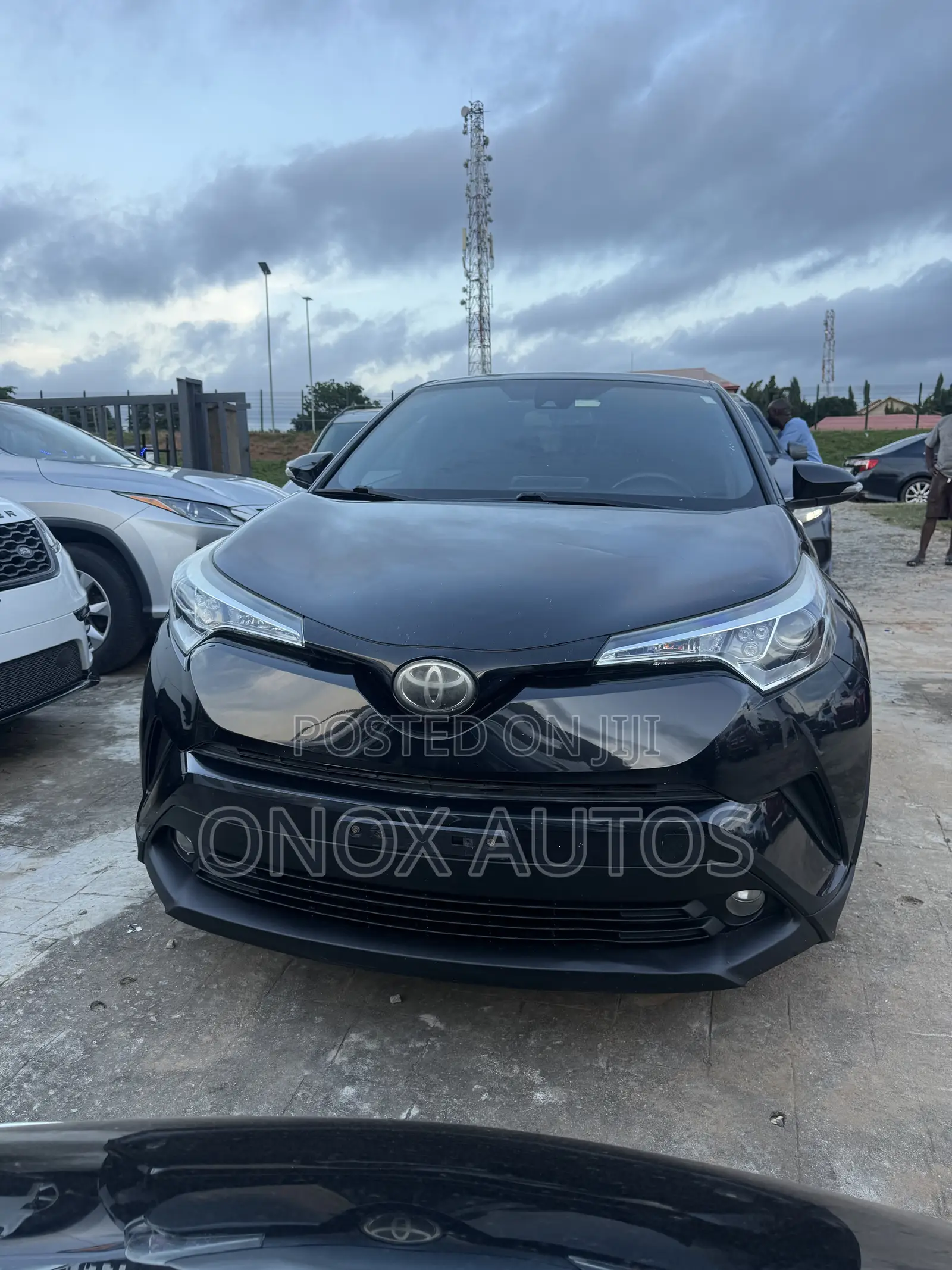 Toyota C-HR XLE Prermium FWD (2.0L 4cyl 2AM) 2018 Black