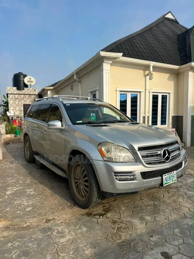 Mercedes-Benz GL-Class 2008 Silver