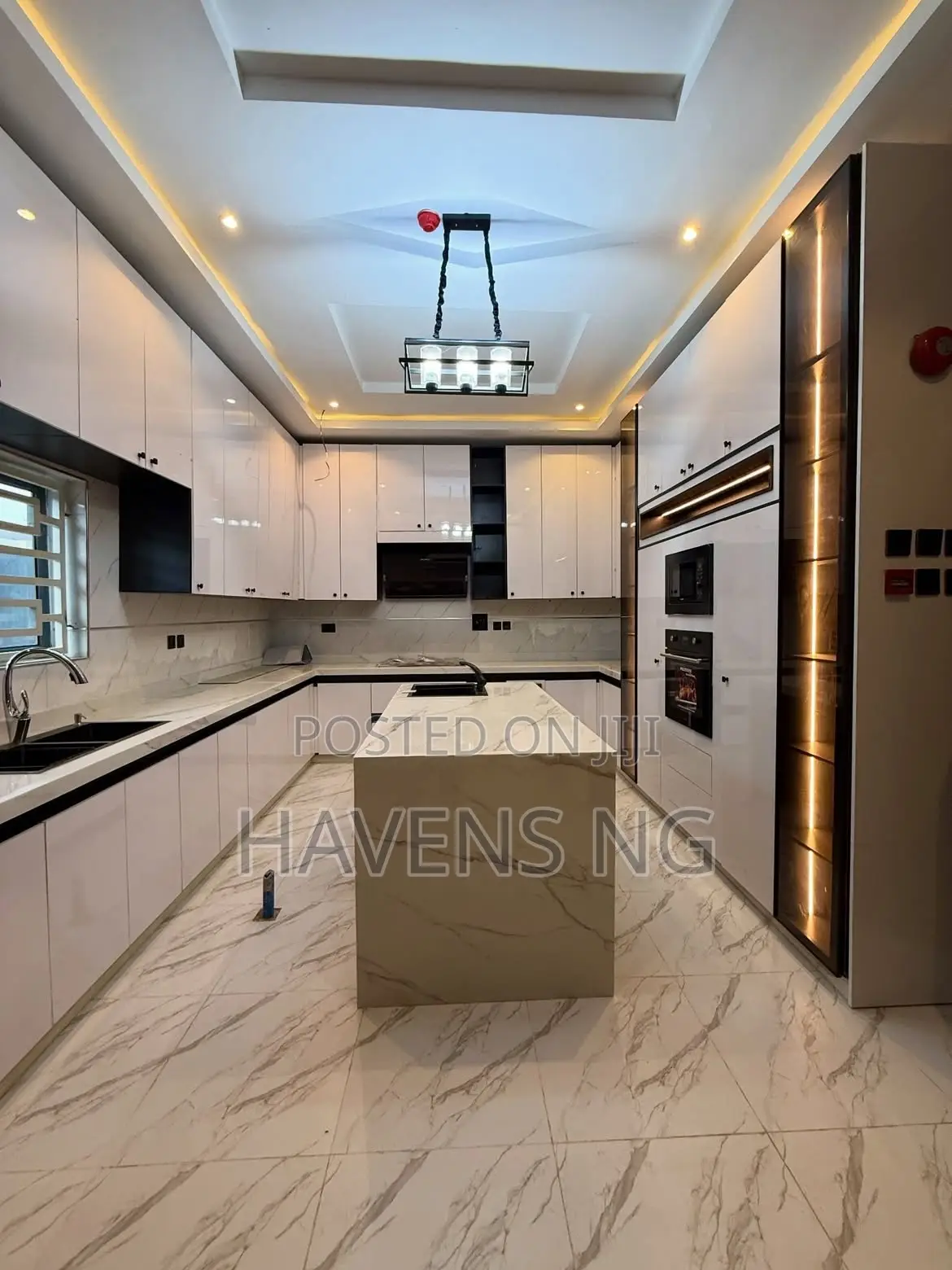 6bdrm Duplex in Katampe Extension for sale