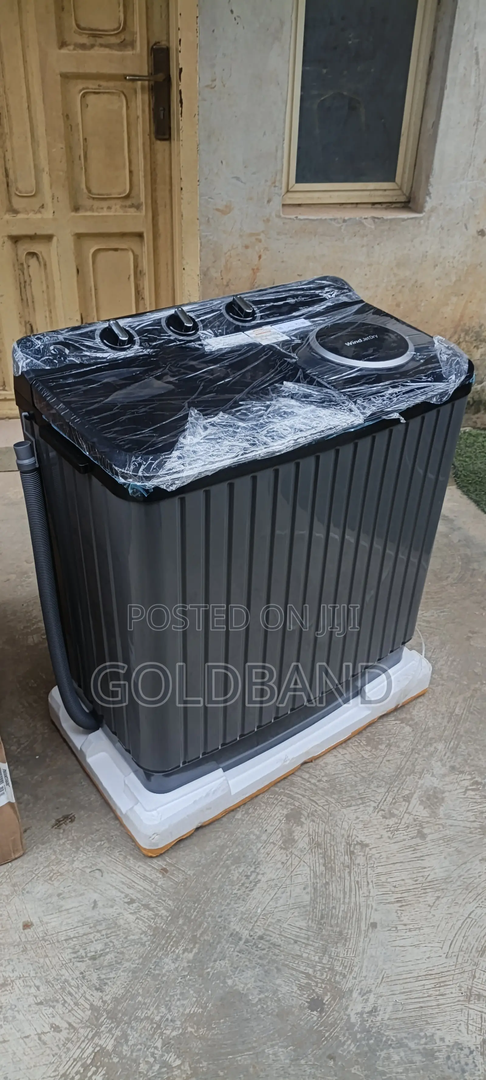 LG 8kg Manual Washer – Efficient Laundry Performance