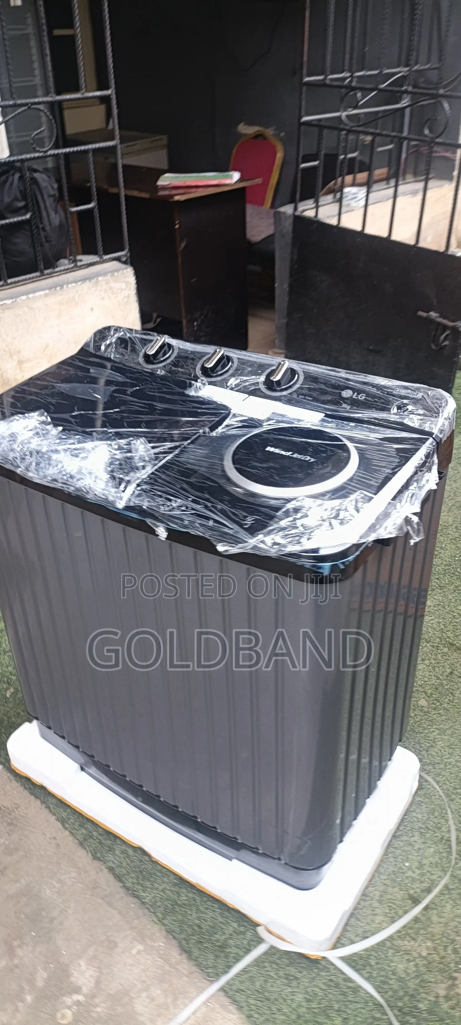 LG 8kg Manual Washing Machine – Easy Laundry Solution