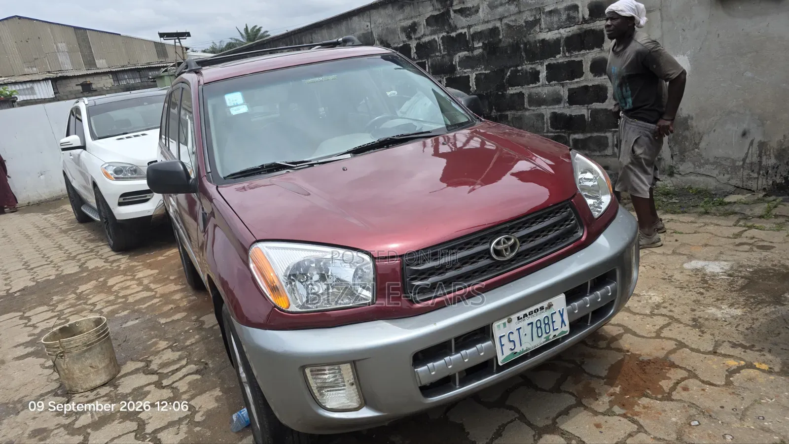 Toyota RAV4 Automatic 2003 Red
