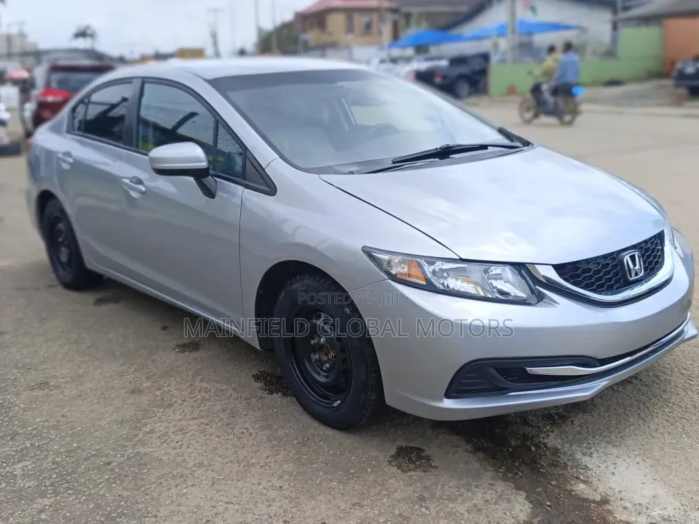 Honda Civic EX 4dr Sedan (1.8L 4cyl CVT) 2015 Silver