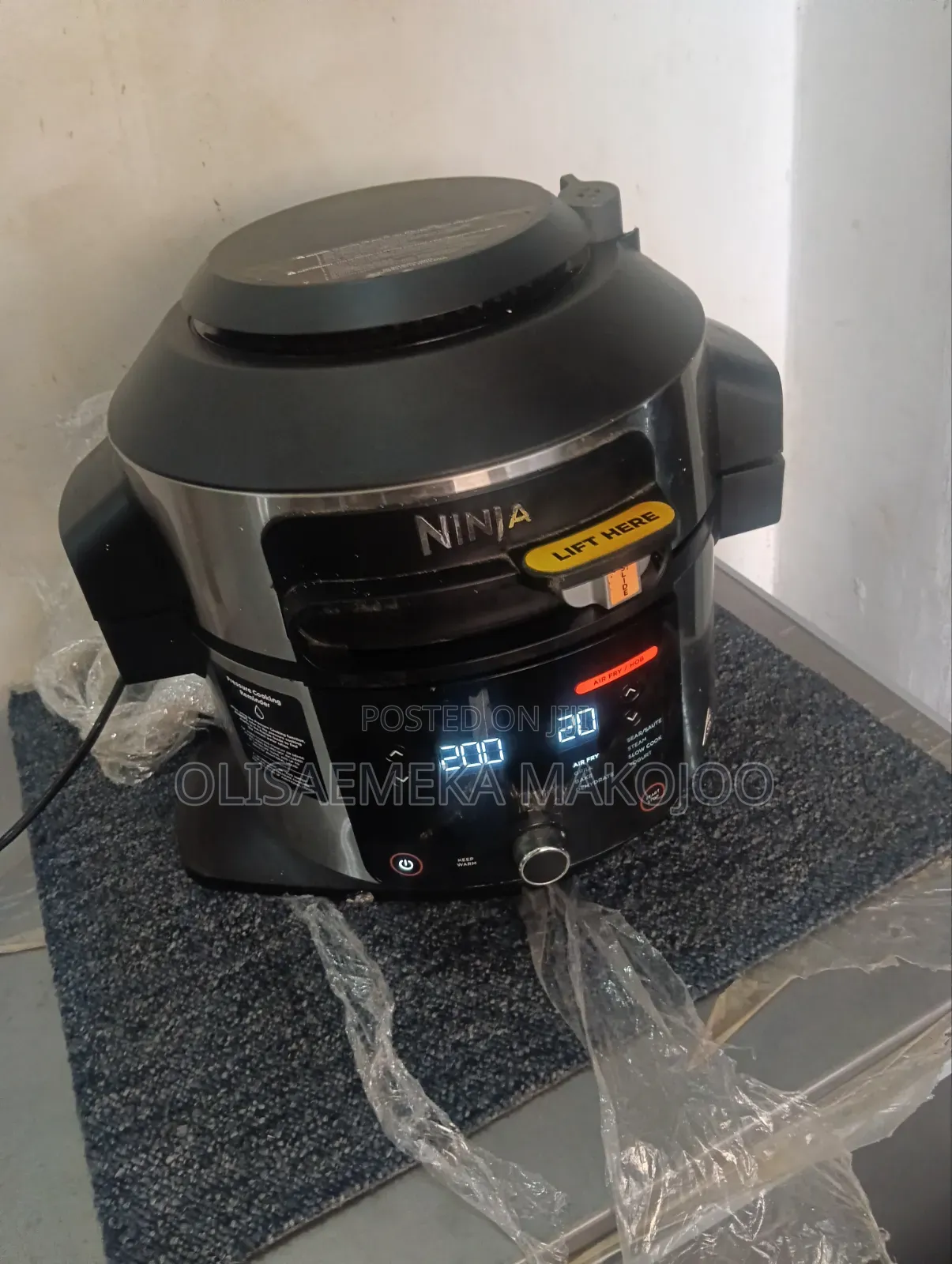 Electric Pressure Cooker/ Air Fryer/Roast/ Steam