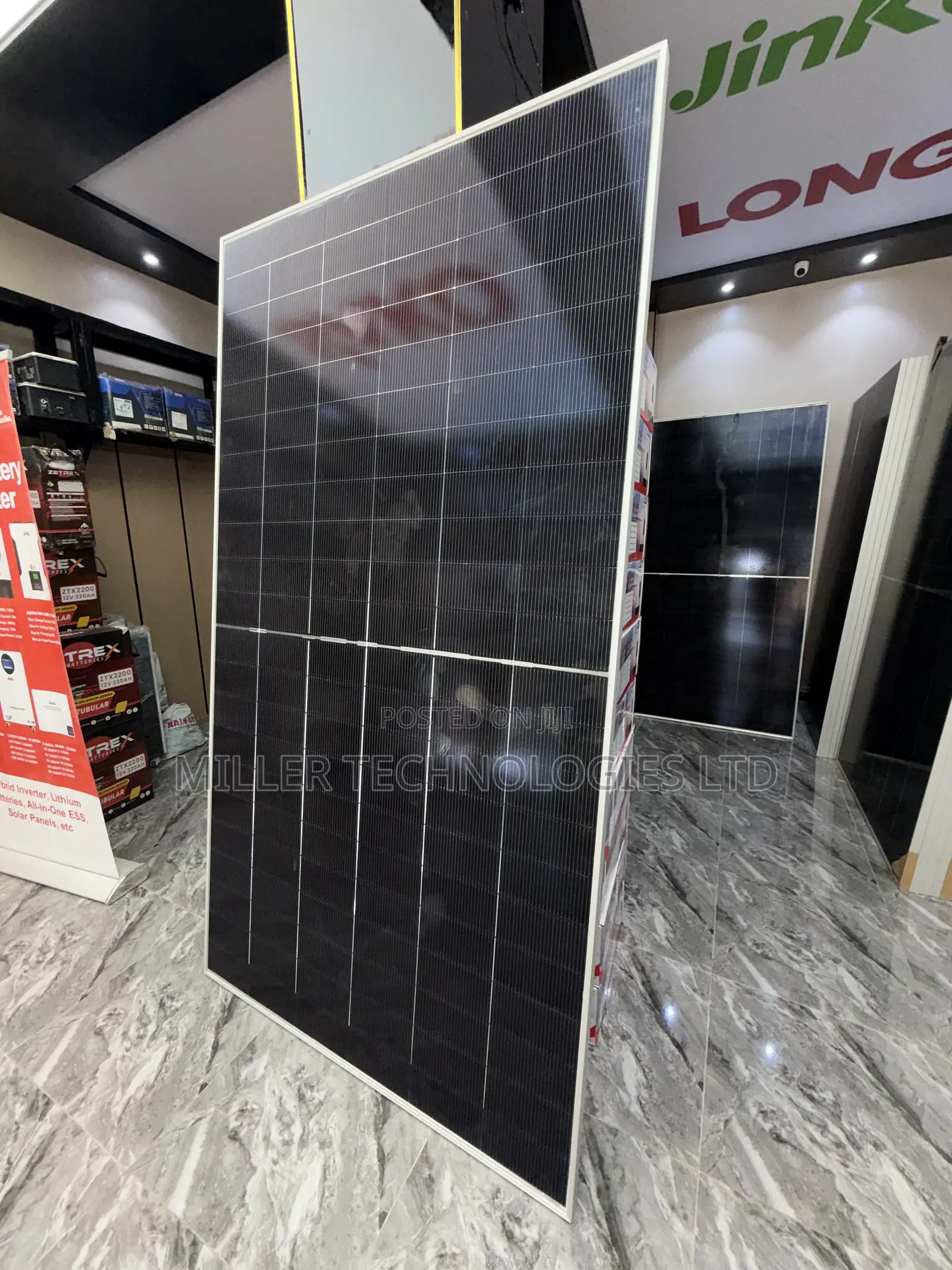 Jinko 720W Monocrystalline Solar Panel – ALL GRADE A