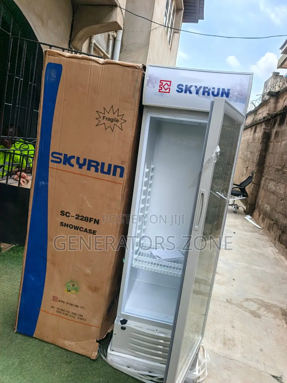 Skyrun 228L Upright Display Chiller