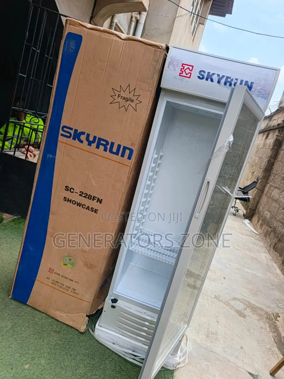 Skyrun 228L Upright Display Chiller