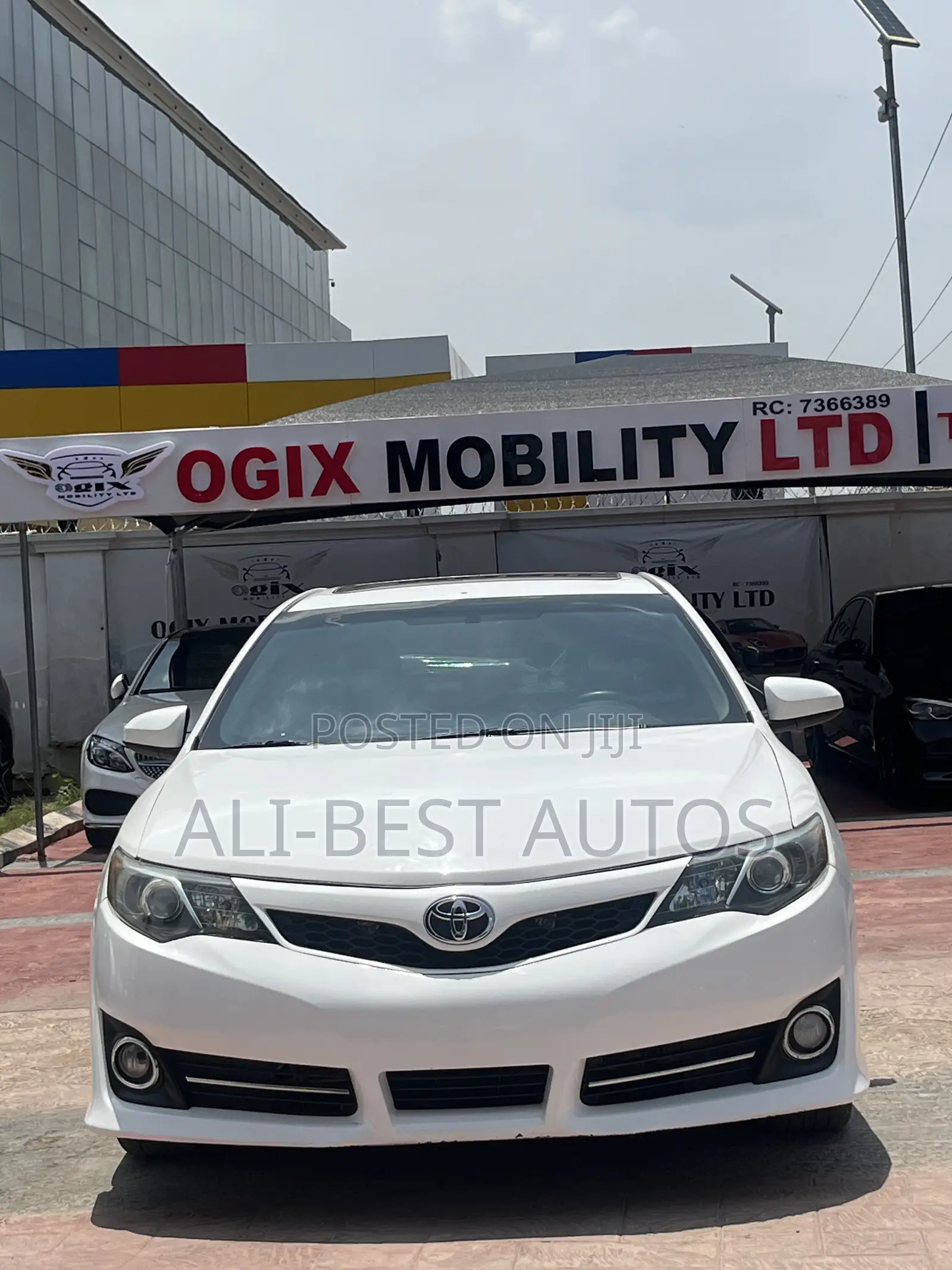Toyota Camry 2012 White
