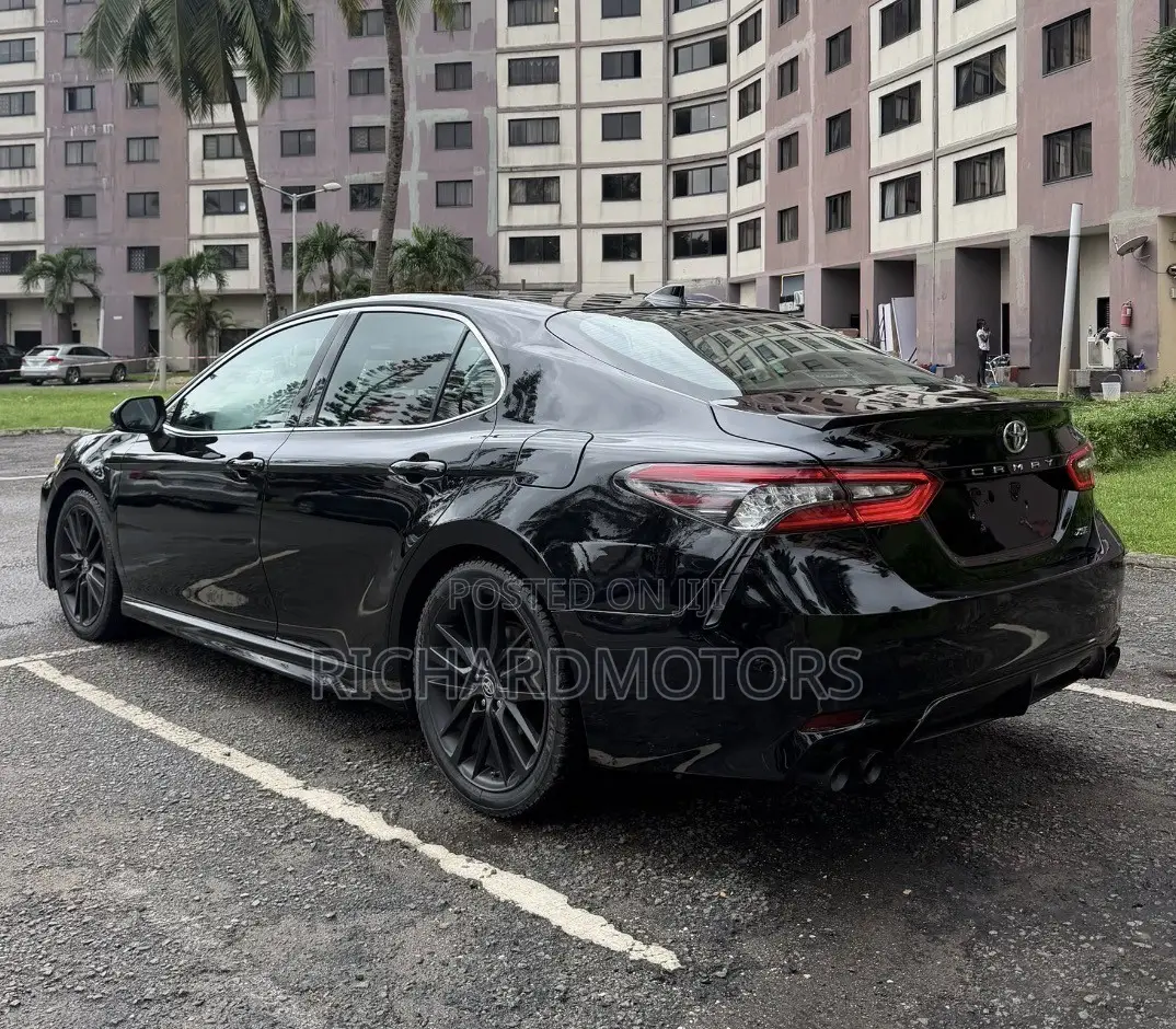 Toyota Camry XSE 2022 Black