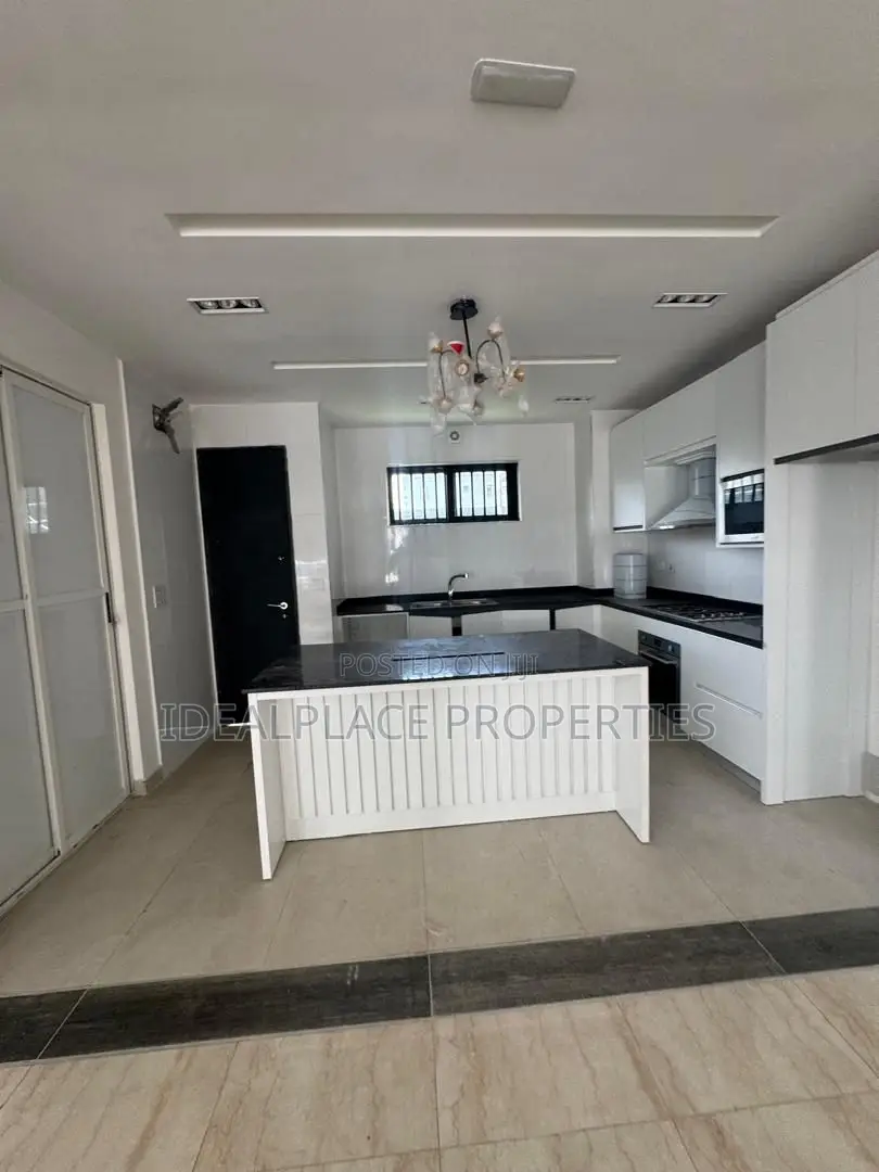4bdrm House in Old Ikoyi for rent