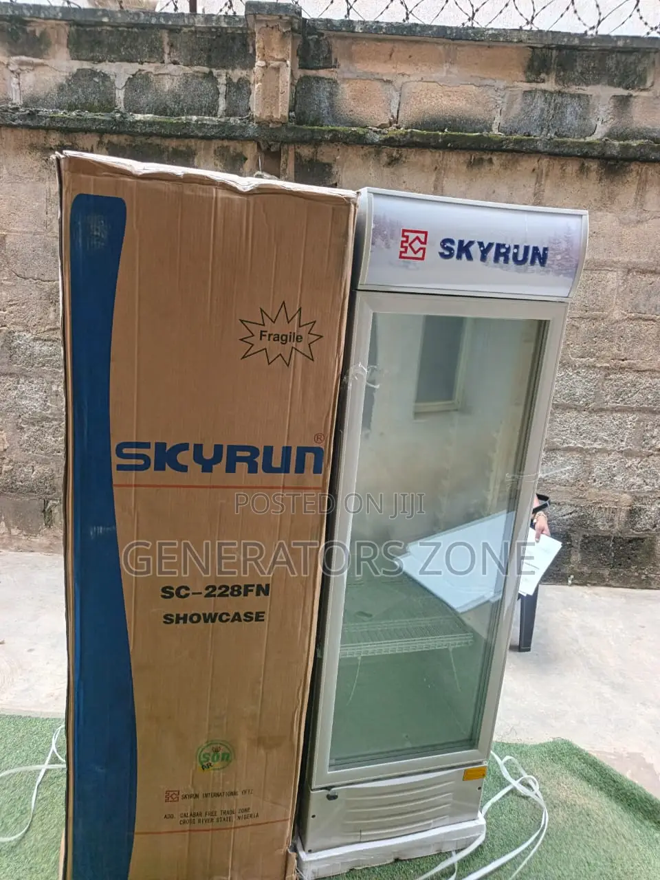 Skyrun 228L Shop Display Chiller