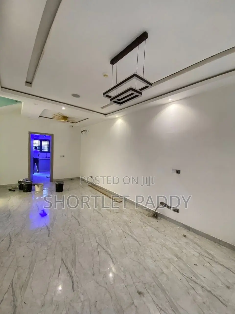 5bdrm Duplex in Osapa London for sale
