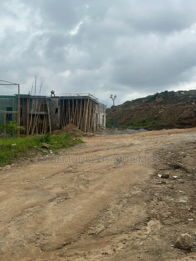 250sqm Residential Land for 4 Bedroom Terrace Duplex