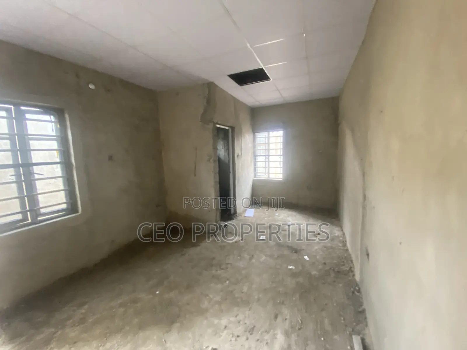 150sqm Warehouse/Store Facing Ado Road Ajah Lagos