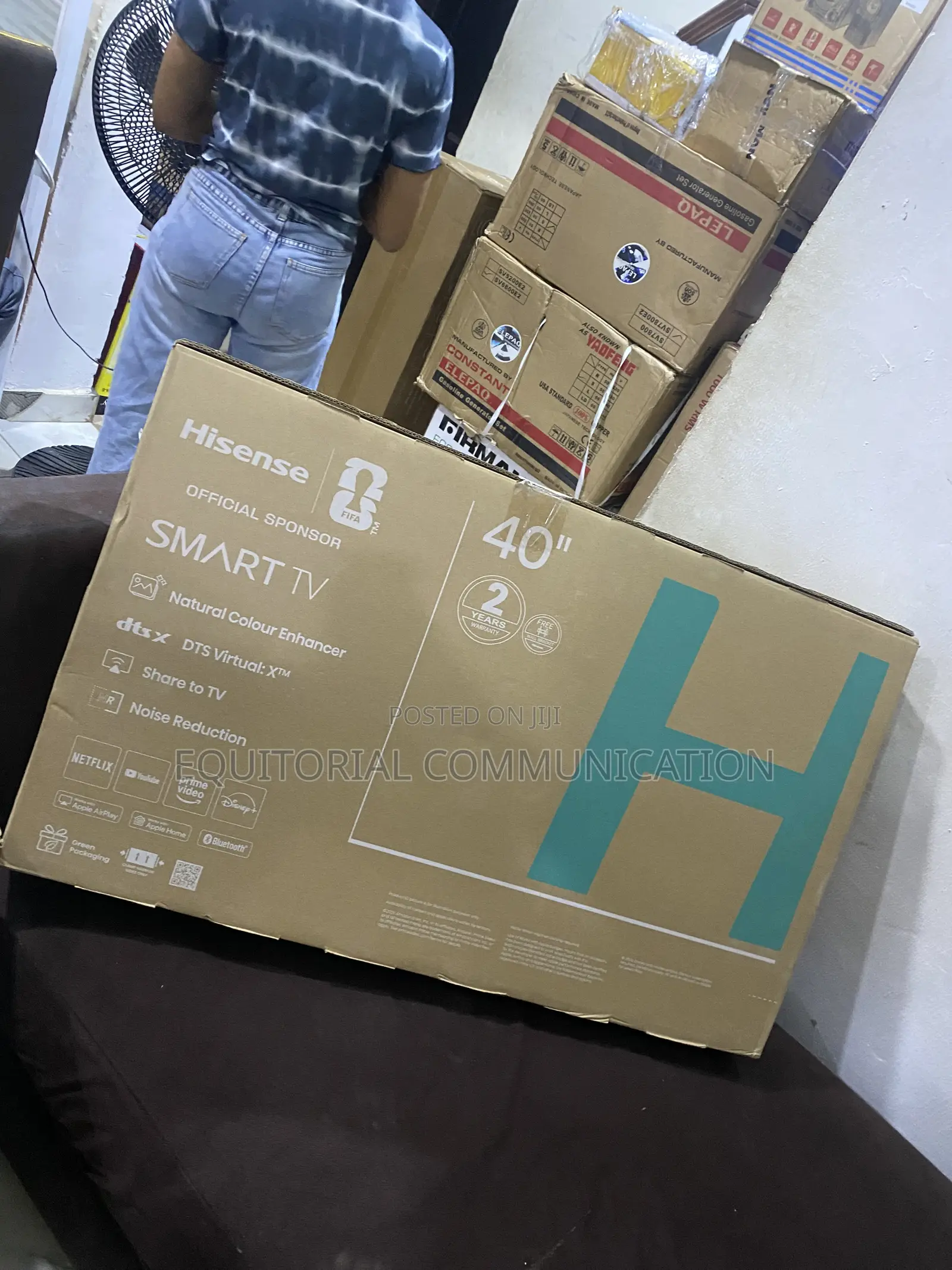 Hisense 40" Smart Flat Screen Television