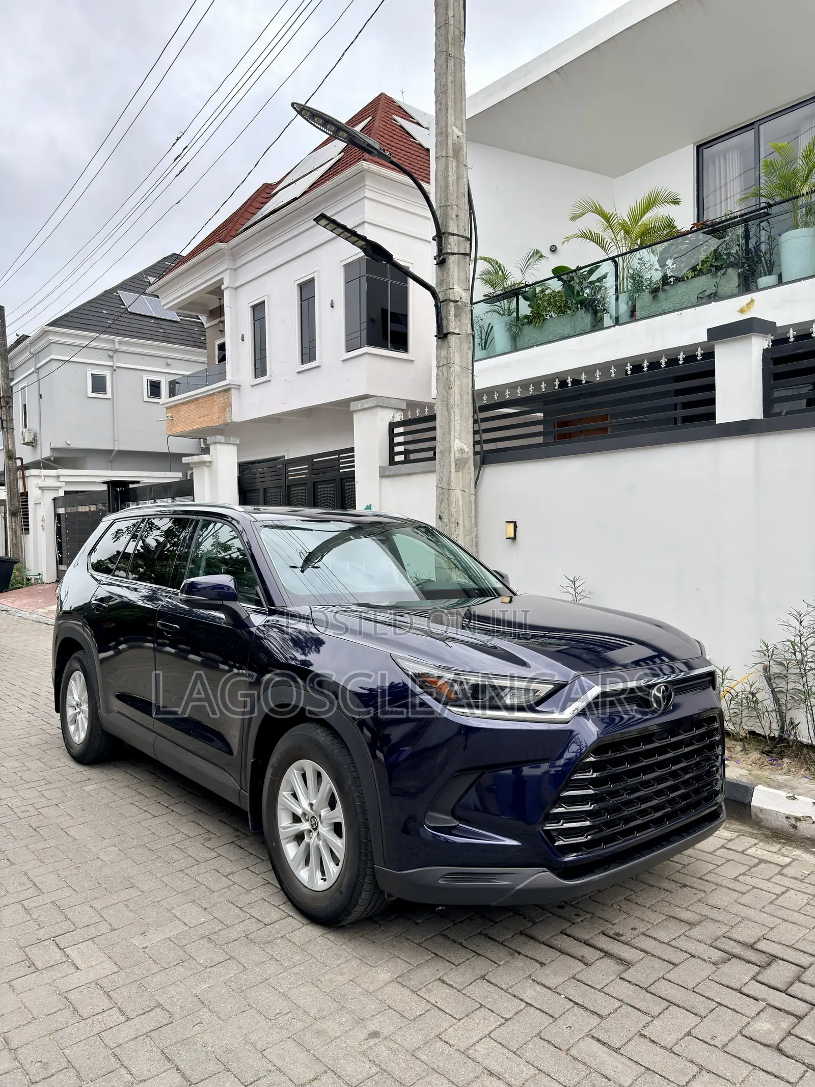 Toyota Grand Highlander Platinum AWD 2024 Blue