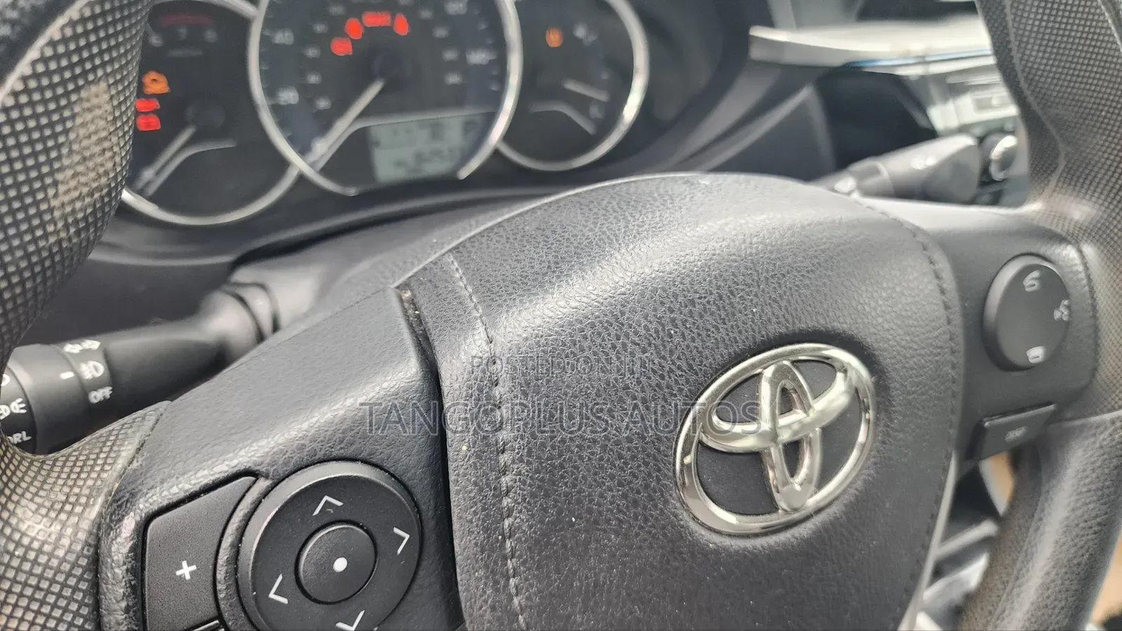 Toyota Corolla 2016 Black
