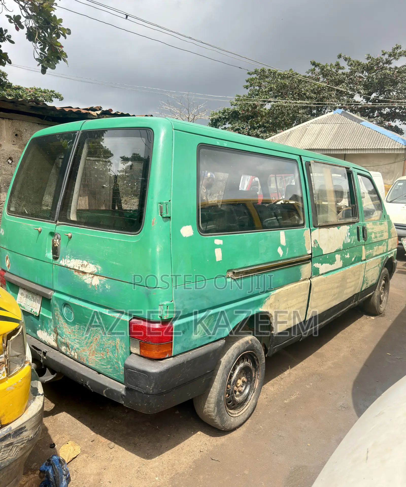 Volkswagen Transporter 2003 Green