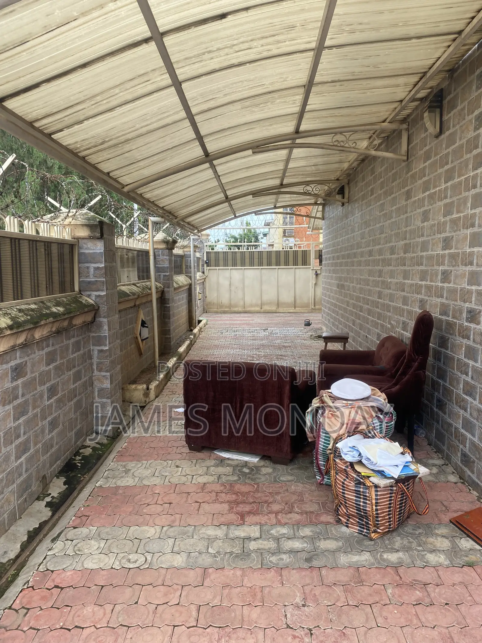 3bdrm Duplex in Garki, Area 2 for rent