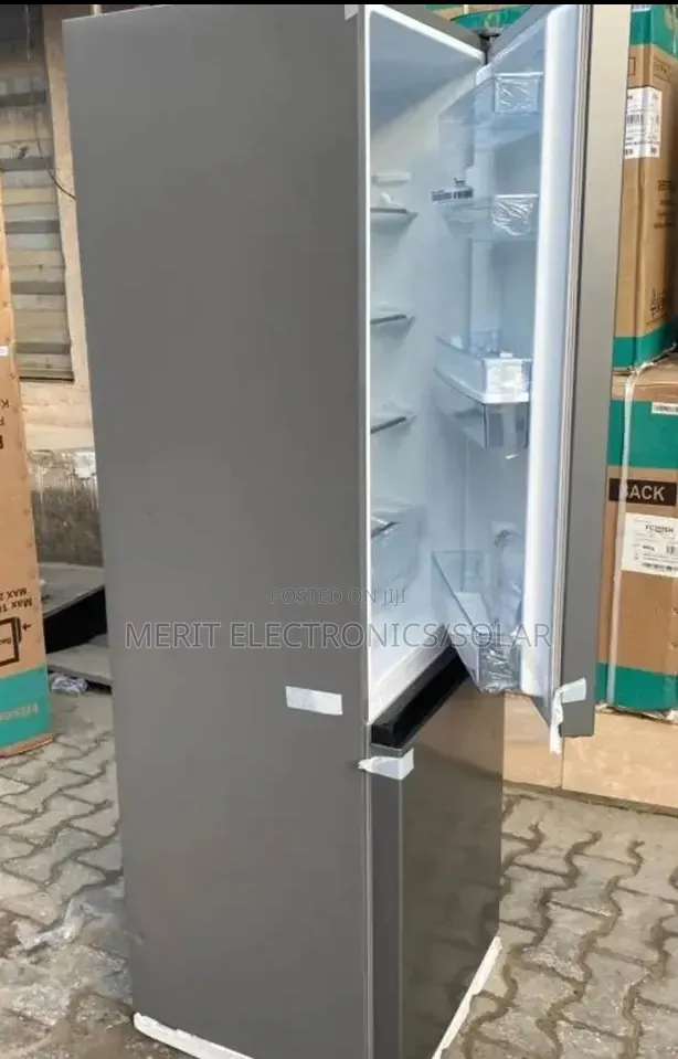 225L Hisense Double Door Fridge and Freezer With Water Dispenser