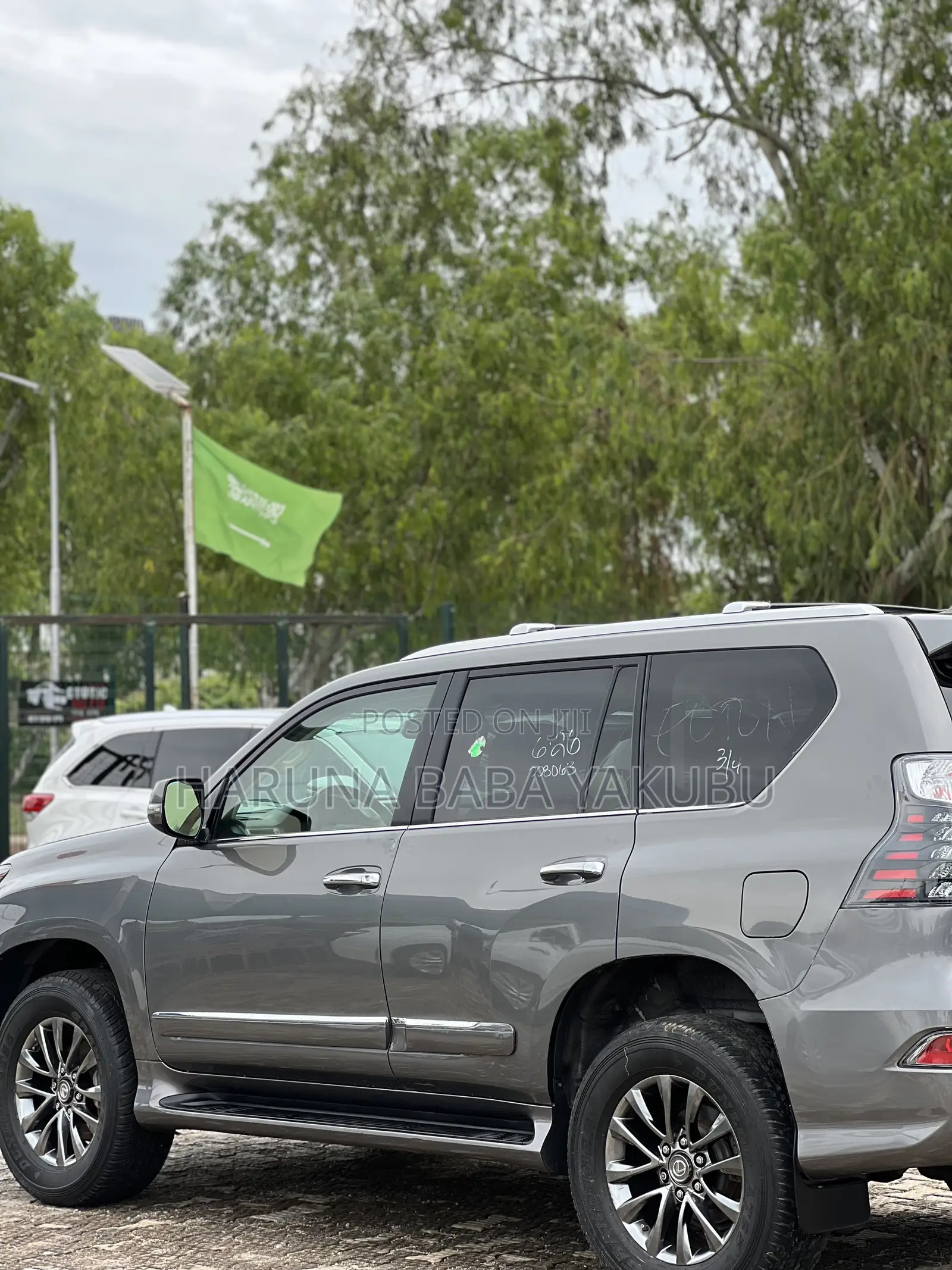 Lexus GX 460 Base 2016 Gray