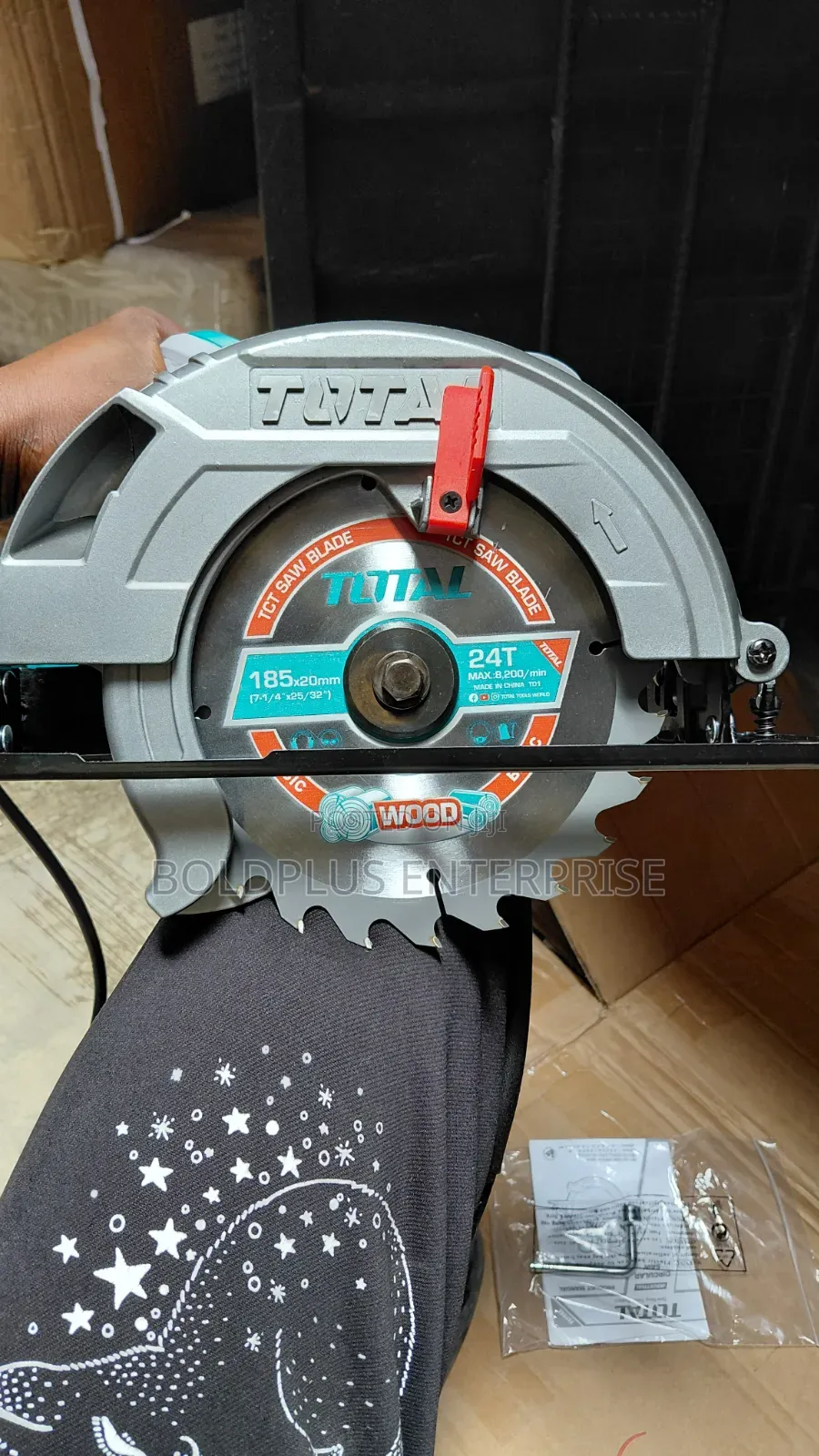 1600 Watts Total Circular Saw Machine