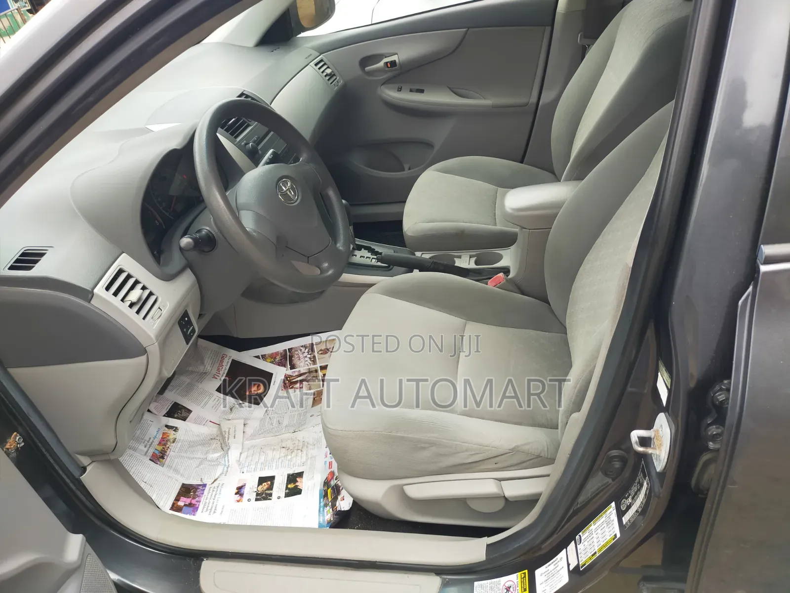 Toyota Corolla 2009 Gray