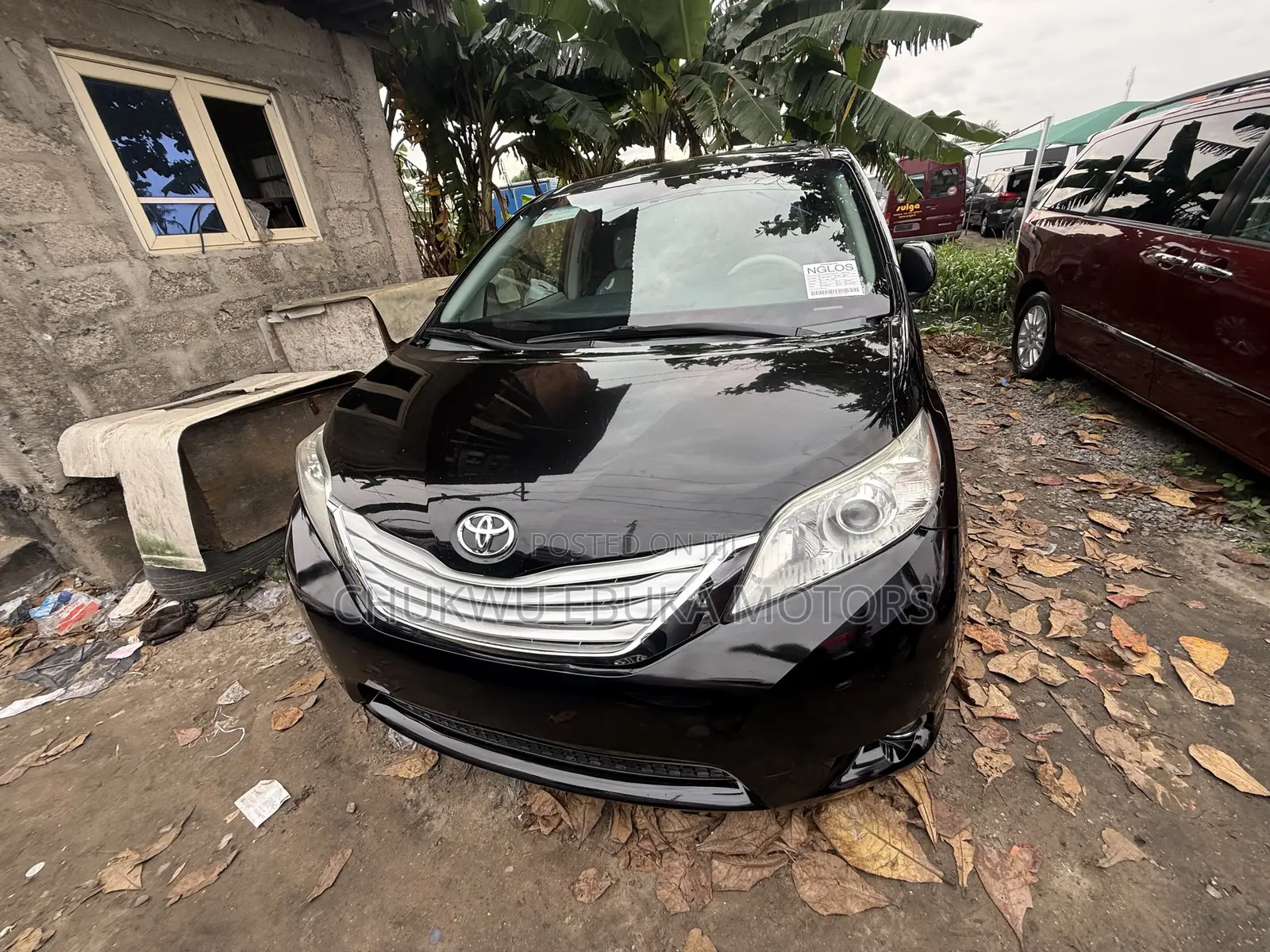 Toyota Sienna XLE 8-Passenger 4dr Minivan (3.5L 6cyl 6A) 2014 Black