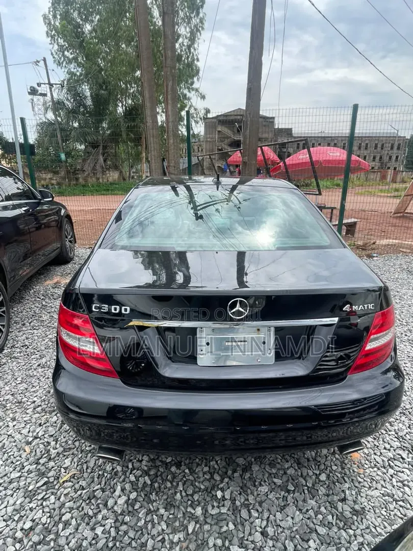 Mercedes-Benz C300 Luxury 4Matic Sedan AWD (3.0L 6cyl 7A) 2012 Black