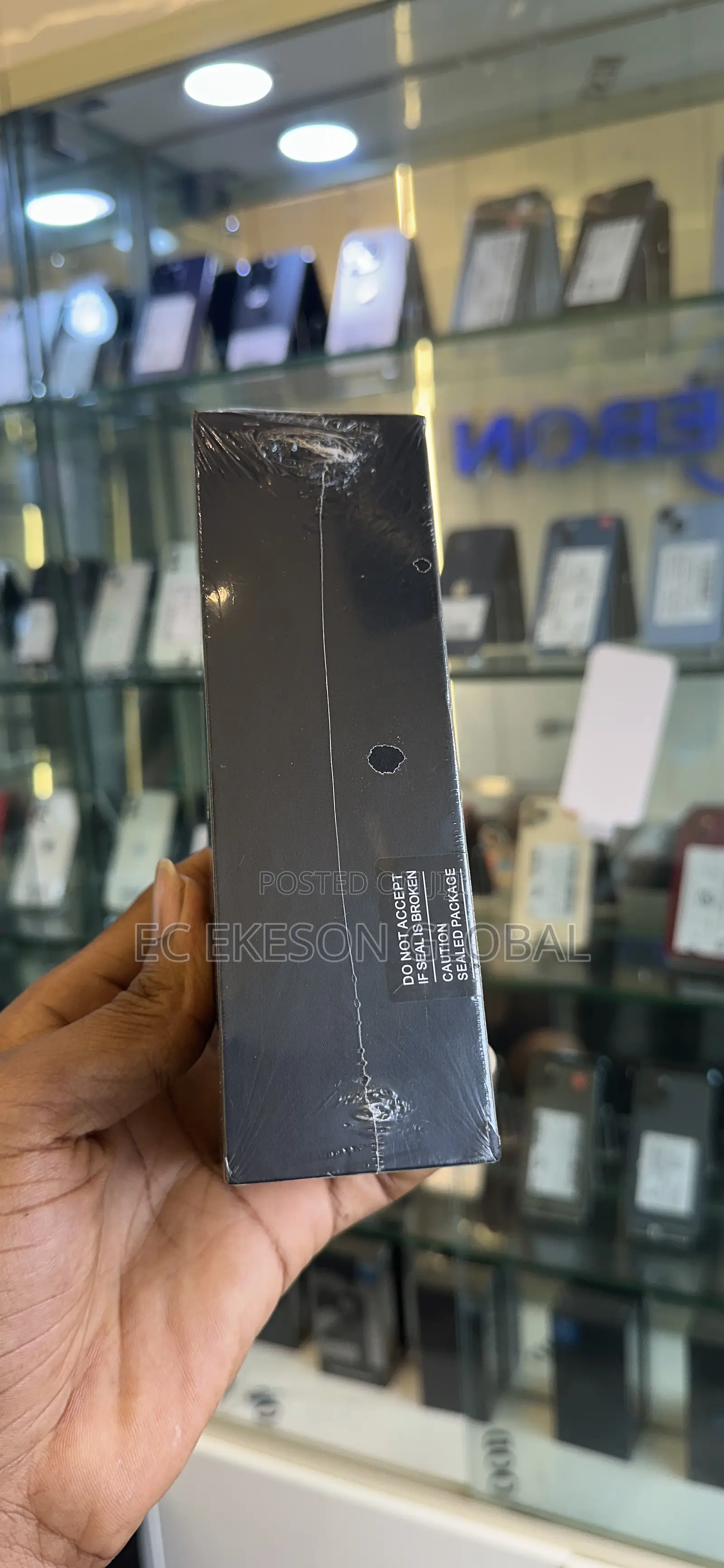 New Samsung Galaxy S10 128 GB Black