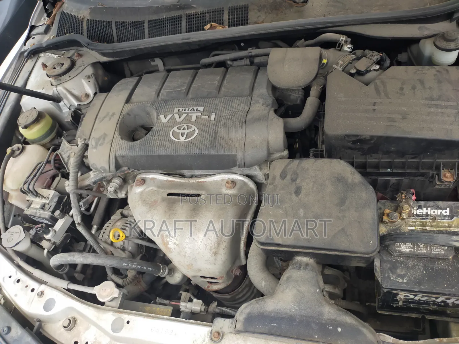 Toyota Camry 2010 Silver