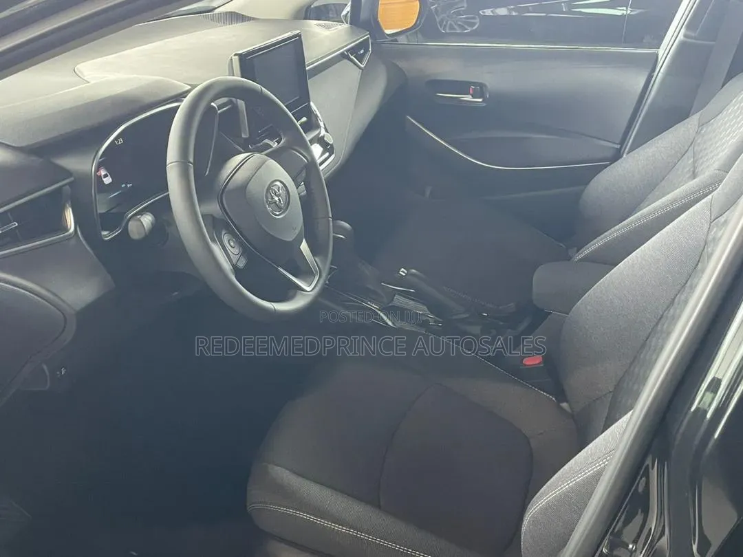 New Toyota Corolla LE 2026 Black