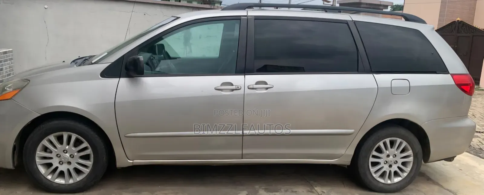 Toyota Sienna LE AWD 2008 Silver
