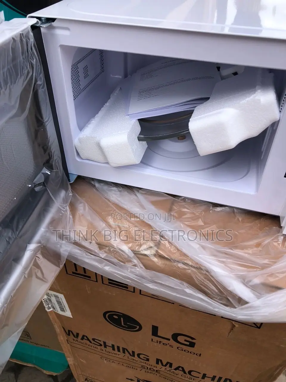 Original Hisense 20L Solo Microwave Oven (700W) - Brand New